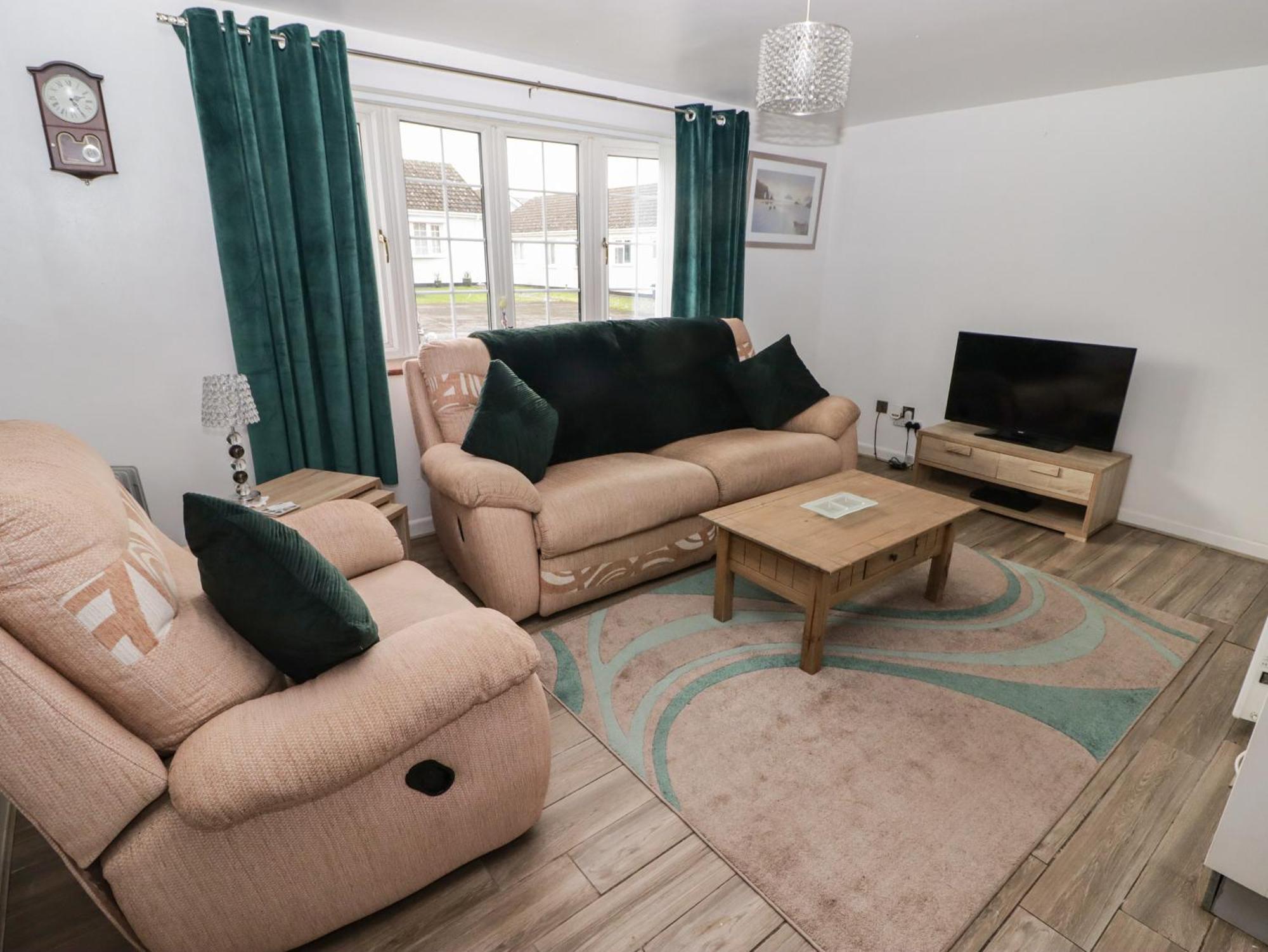 13 Gower Holiday Village Swansea Exterior foto